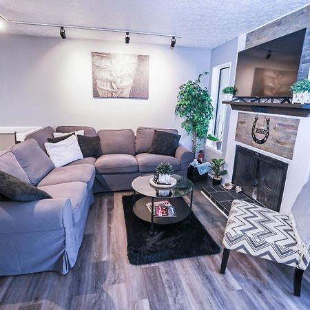 Cozy Retreat Golf, Lake & Nature At Beautiful Lake Monroe 블루밍턴 외부 사진